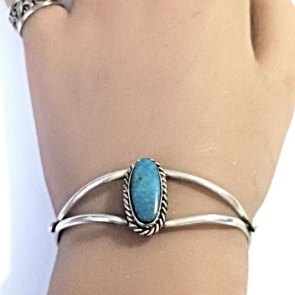 Navajo Vintage Geraldine Yazzie Turquoise Sterling Cuff (1551) - Picture 2 of 6